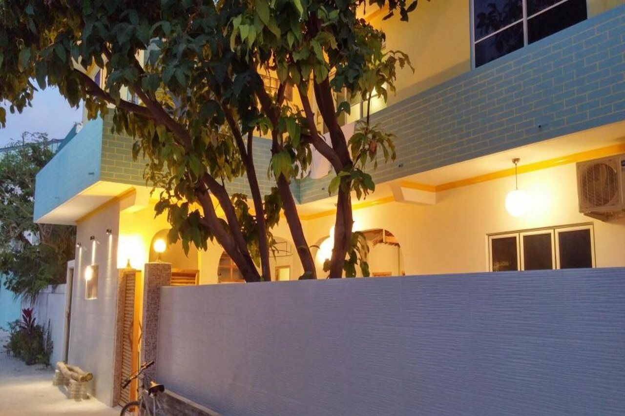 Handhuvaru Villa Boutique Hotel Maafushi Exteriör bild